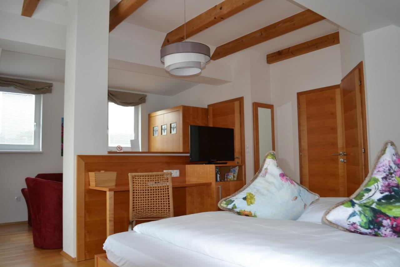 Hotel Villa Rosa Gamlitz Ngoại thất bức ảnh
